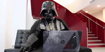 Дарт Вейдер тестирует ноутбук HP Star Wars Special Edition
